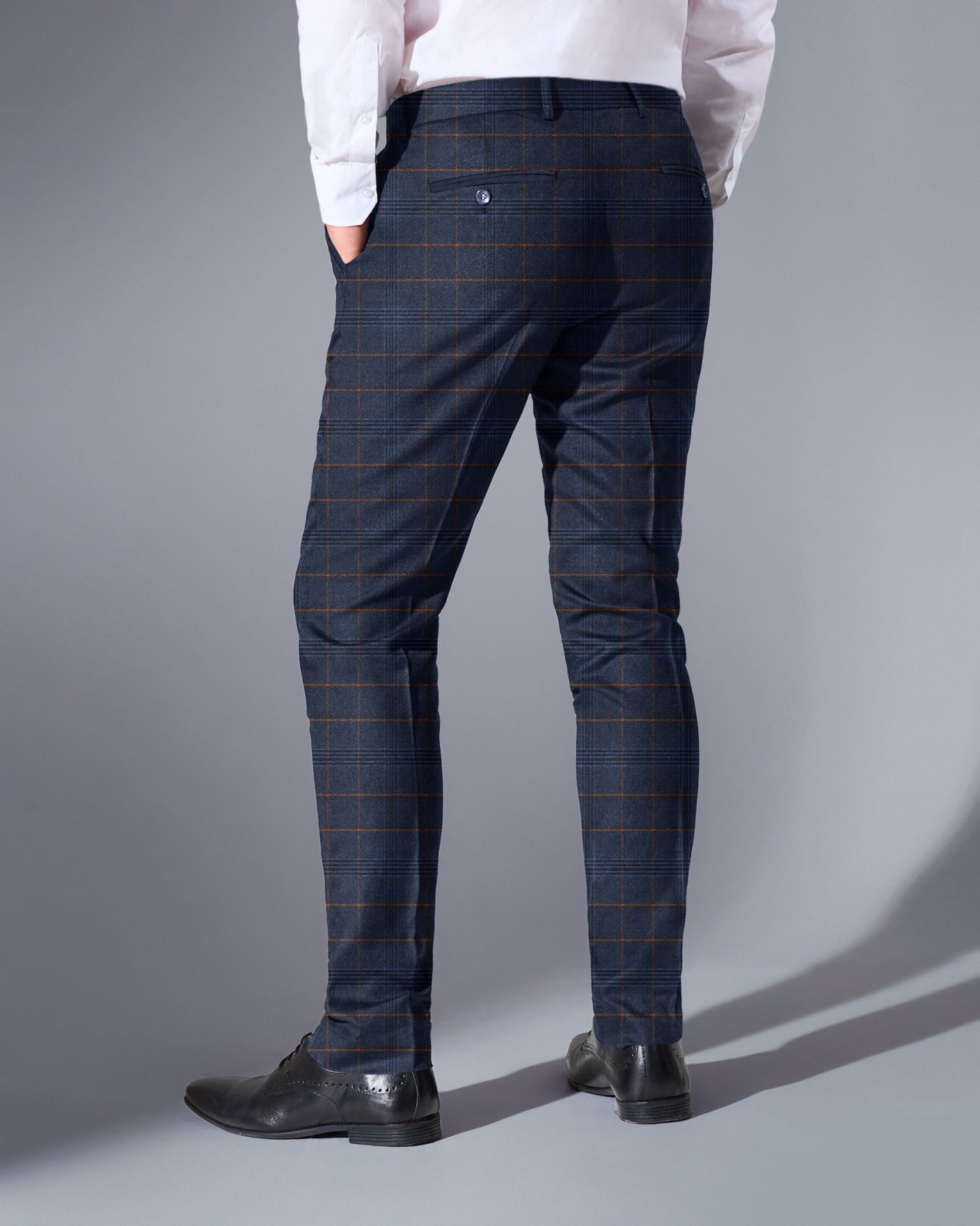 close tailored fit navy blue checked suit- window box blue