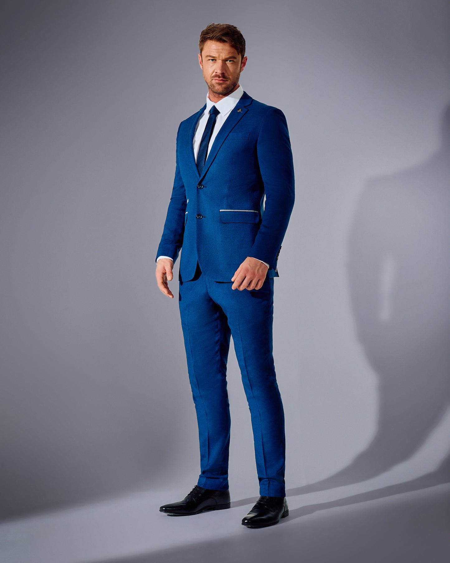 close tailored fit blue suit- ocean wave blue