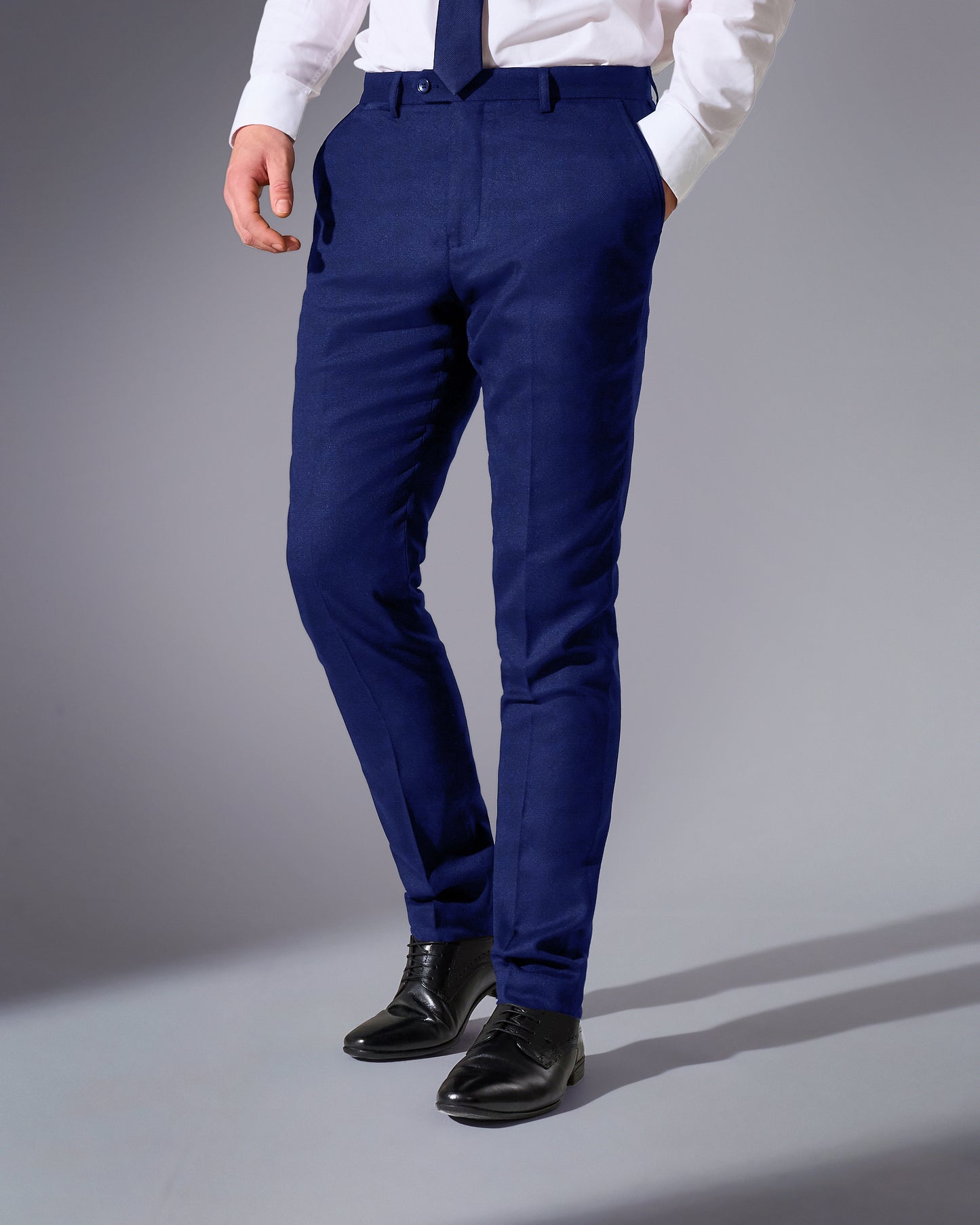 close tailored fit blue wool blend suit- cobalt blue