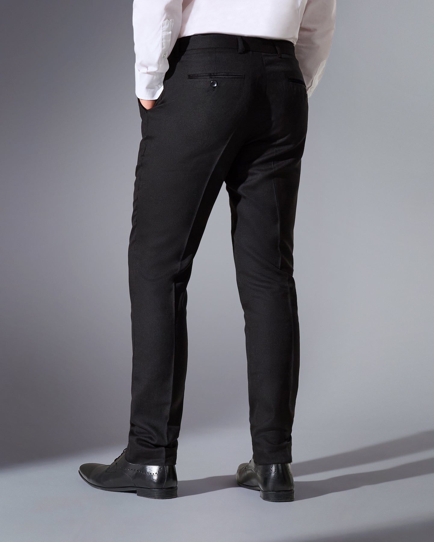 close tailored fit black textured suit- midnight black
