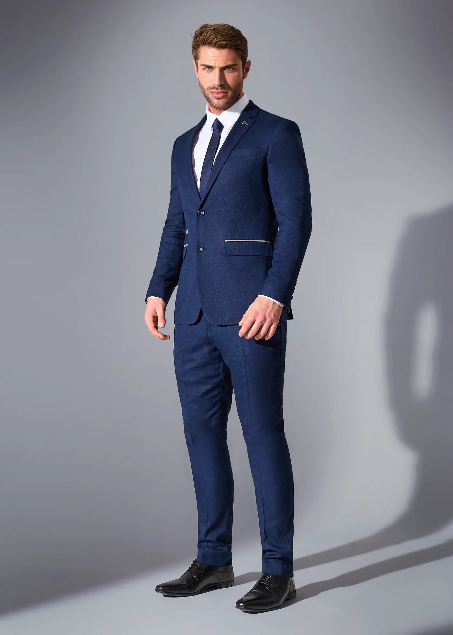 close tailored fit navy blue textured suit- royal navy blue